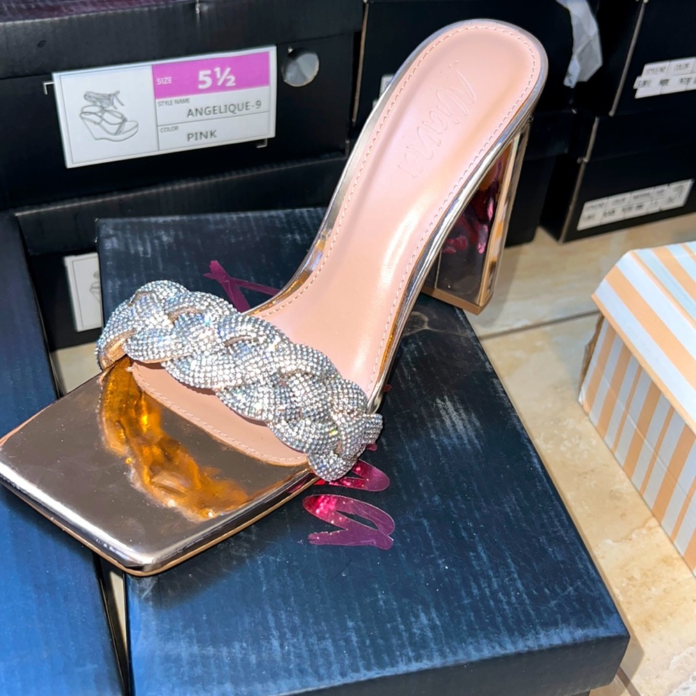 Liliana heels size 10